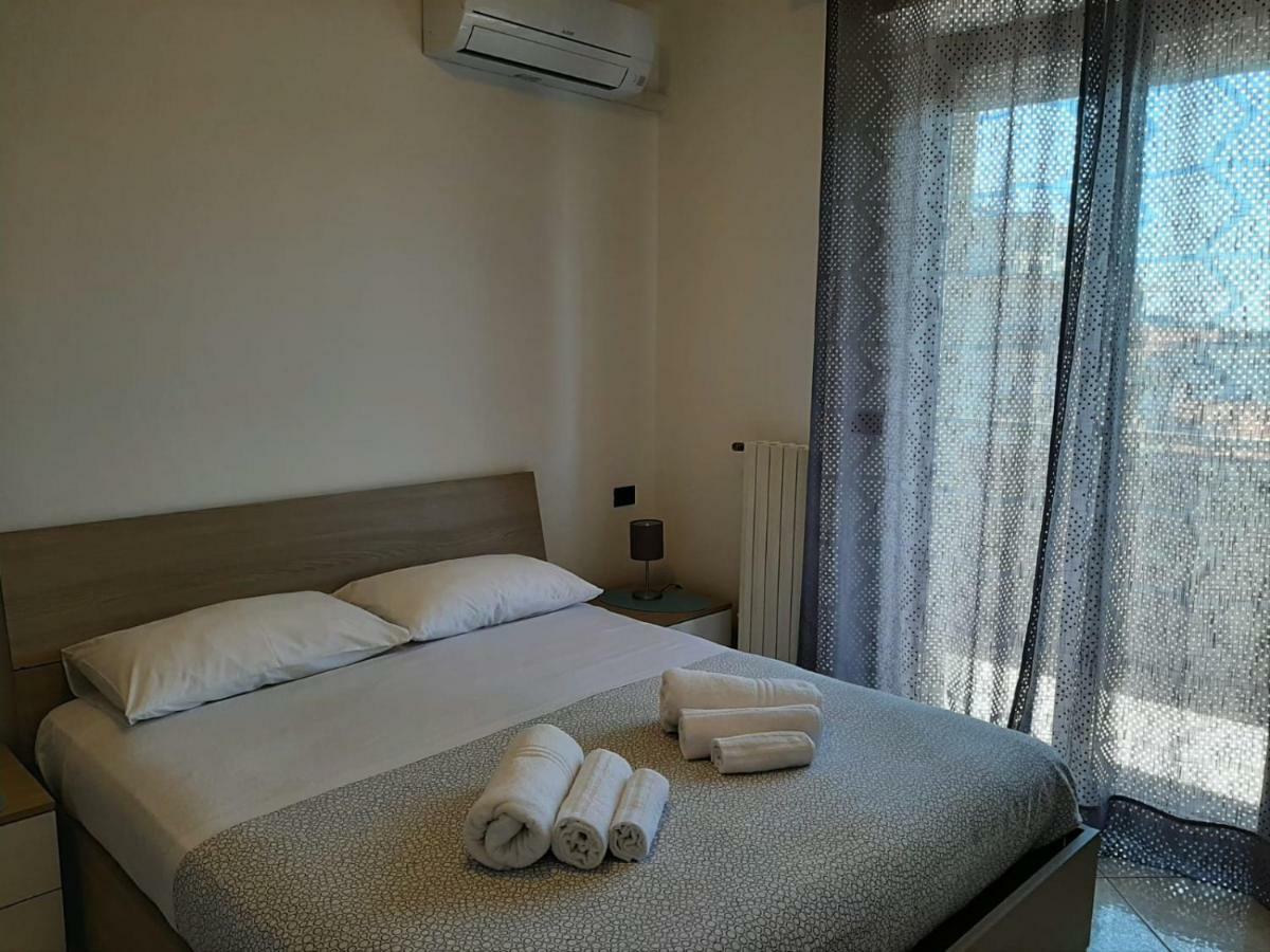 Domus Maris Viserba, Spiagge E Centro A 100 Mt, Promo Maggio Fiera Macfrut, Fieravicola, Expo Dental, Meeting Rimini Luaran gambar